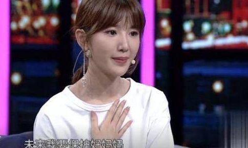媽媽從垃圾堆抱回獨力養大！2年前女星被生父告上法庭「討2億贍養費」　32歲走出泥潭「憑出色演技」圈粉無數