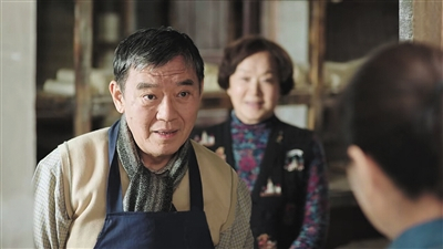 為愛停筆23年！李立群謝愛妻「為家庭犧牲夢想」嘆：跟我苦了半輩子　霸氣甜寵：換我伺候她