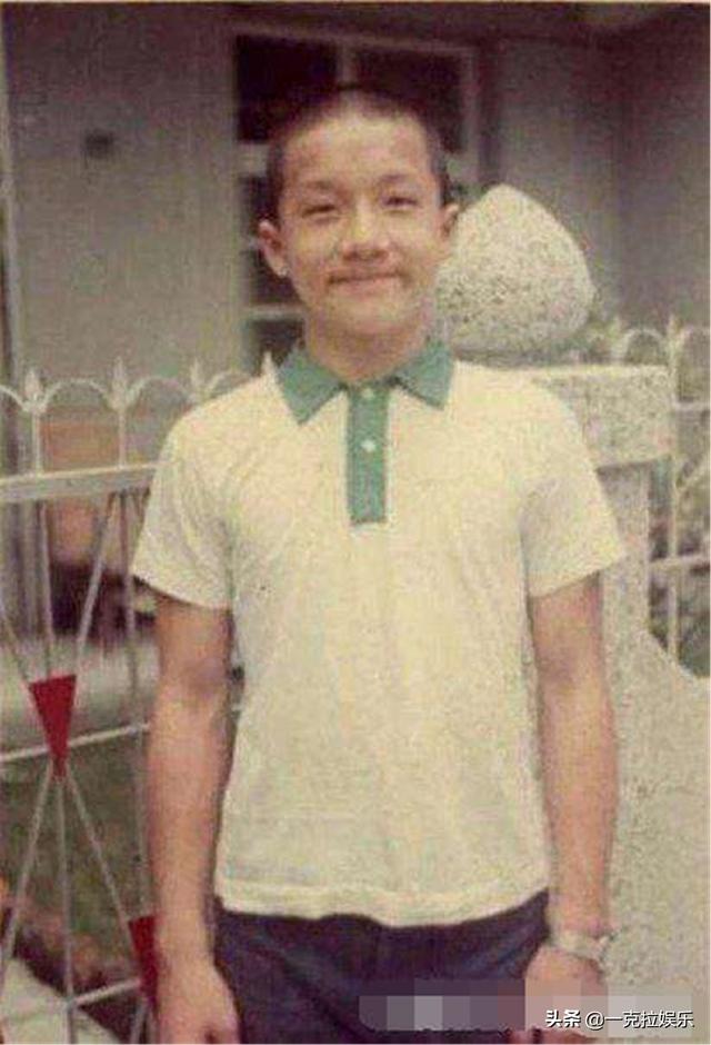 因為愛所以原諒！丈夫犯錯「林鳳嬌一通電話」：我知道你現在很煩 　成龍流淚「奉上一半家產」愧疚不已