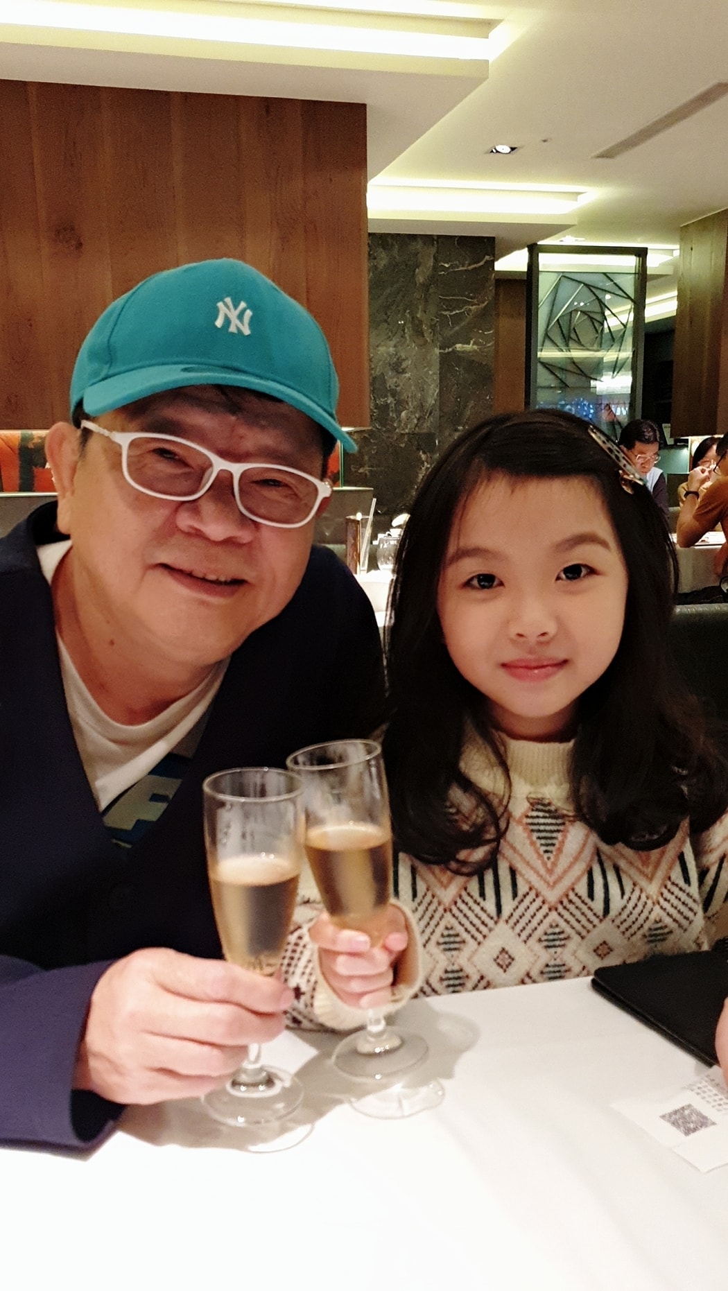 老了不想泡妞！鄭進一遭爆「交過500個女友」8歲女挖苦：像領口罩　回歸家庭「當慈祥好爸爸」變化超大