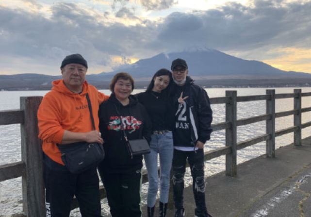 嫩妻大有來頭！小潘瑋柏13歲「搭郵輪打高爾夫」生活超享受　被起底「會賺錢又賢慧」早想娶進門❤