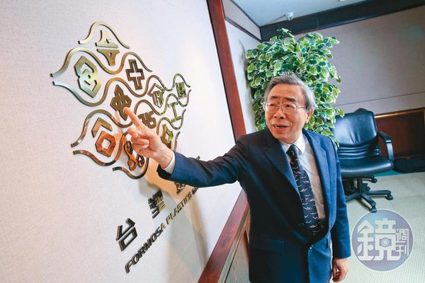 鬥不過老爸！王文洋不滿「老臣手握120億」爭產卻輸了　沒料到王永慶老謀深算「不留半毛給子孫」