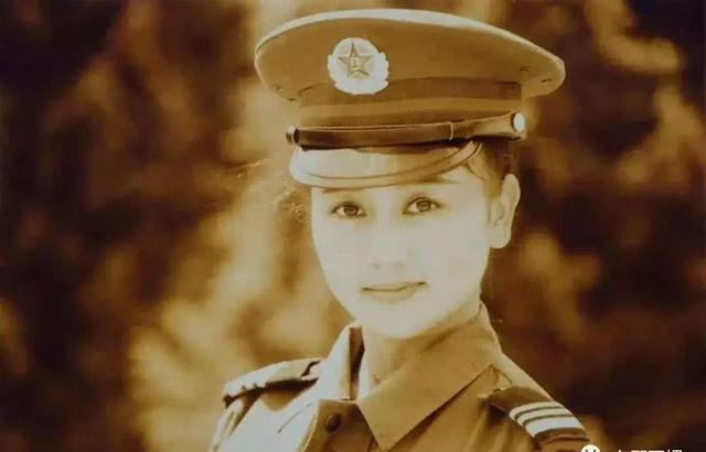 3次見面定終身！徐錦江對妻子一見鍾情「決定先婚後愛」　 婚後財產全歸妻子「戱裡戲外反差好大」