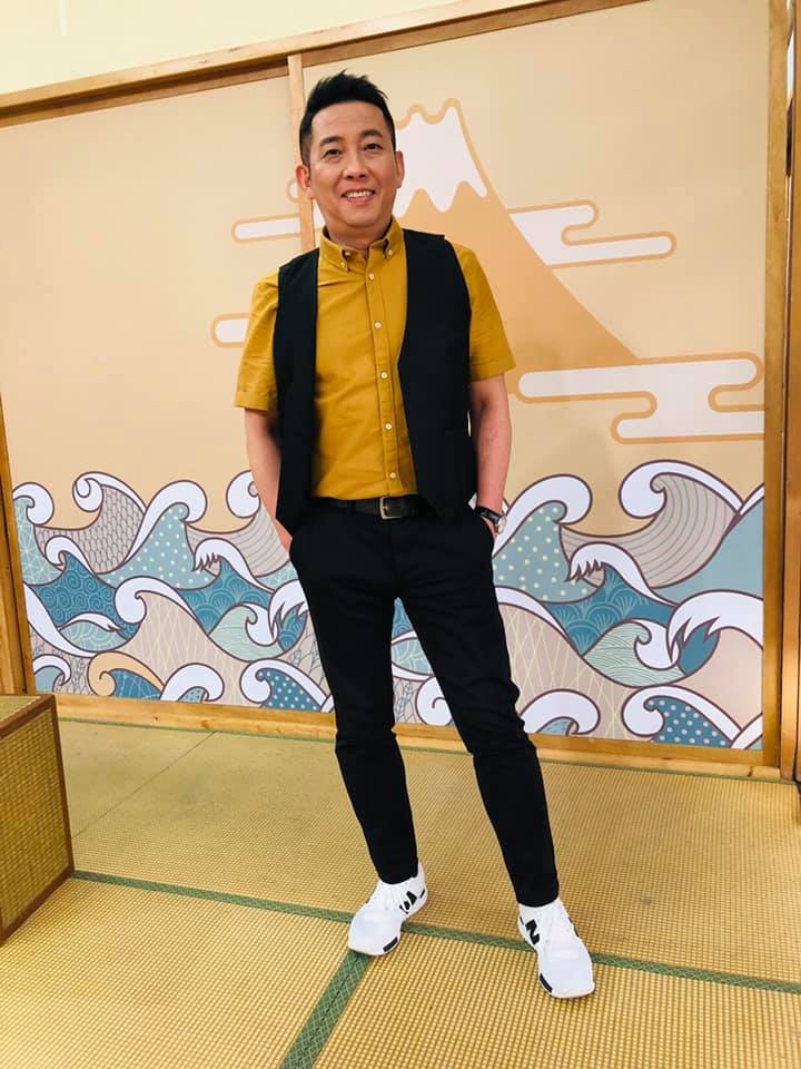 家有4千金！屈中恆曝「回家先抱老婆」小孩第二：太太最辛苦　坦言「當爸爸很認份」為妻女再奮鬥10年不退休