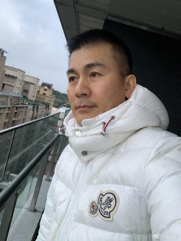 58歲仍單身！黃文豪「與陳孝萱離婚後」曝對感情有心無力　憾「未完成父遺願」親姐苦勸：別成家