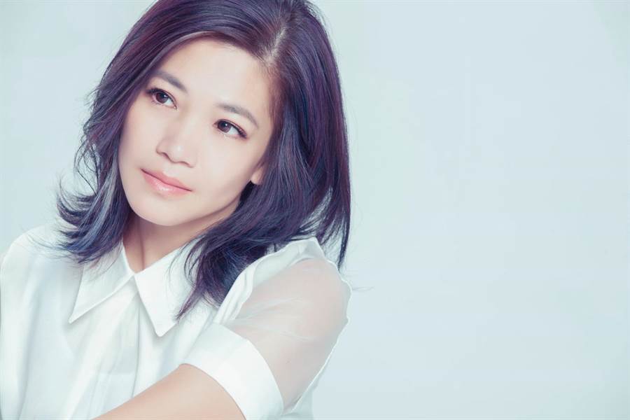 真的好想您！黃妃難忘「母親童年為她哼歌」歌壇成就歸母　多年努力「希望媽媽驕傲」無法接受離開事實