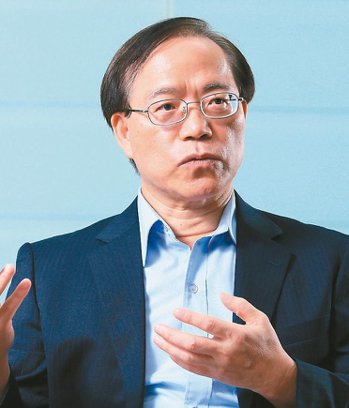 待過放牛班！他從基層工程師「當到電信龍頭董座」秘訣曝光　「退休前被任命」所有人都意想不到
