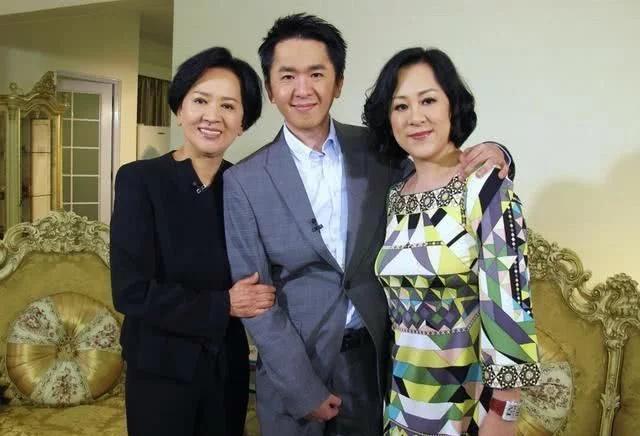 月花20萬養三女友！富二代「靠父母19億遺產過活」　與大婆二婆「相戀30年不婚不育」三女友親如姐妹