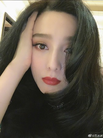 結婚前夕分手！范冰冰首吐心聲「每晚都被淚水淹沒」　撐過低潮「靠自己站起來」：我沒時間脆弱