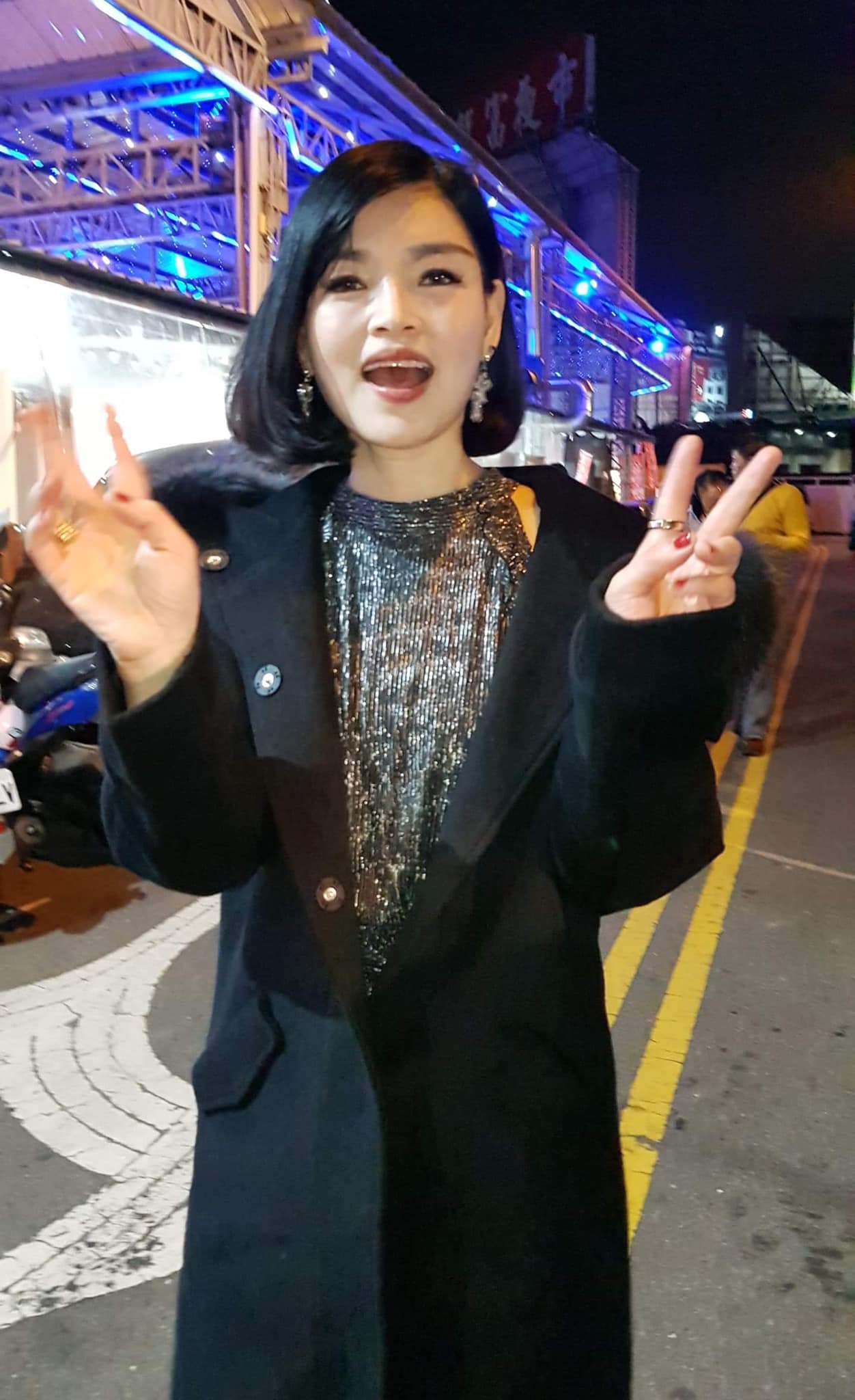 美魔女結婚30年「富尪首曝光」個性互補絕配　自比女漢子「曾把老公氣出門」請老母救援