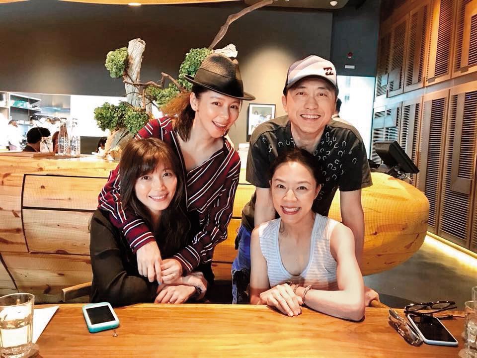 爬樓梯解婆媳難題！哈林「月砸70萬租2豪宅」一舉數得認超值　超大落地窗「擁私人健身房」不輸飯店