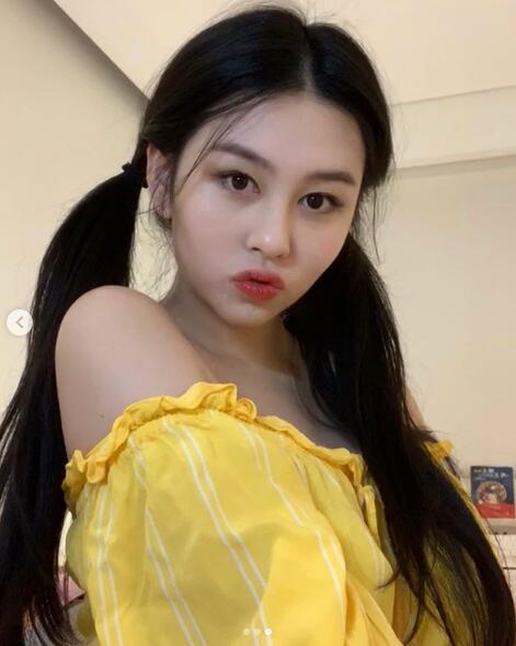 不想被叫最美星二代！邱淑貞談21歲女兒：「選我當媽媽很有壓力」　素顔出街成焦點「開導女兒要看開」