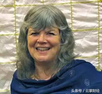 32歲前窮到老婆都跑了！20年後他成千億首富：其他人都必須失敗　 73歲「交25歲女友」買20棟豪宅寵她