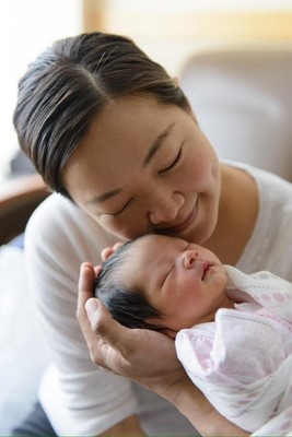 阿雅憶生子「患產後憂鬱」小事容易大哭：以為不會找上我　醫生告知「才知媽媽的偉大」曝過來人經驗