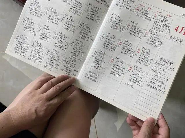 獨子25歲走了！53歲母親「高齡再產一女」生活重燃希望　兄妹相貌神似「到夢裡探望」：把最好的愛給妳