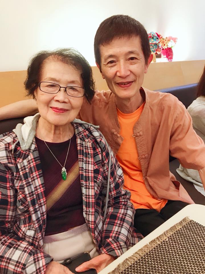 負債千萬終學一課！阿西半隱退「搬山區生活曝光」奉行儉省更樂活　認了看淡昔日貪財念：錢夠用就好