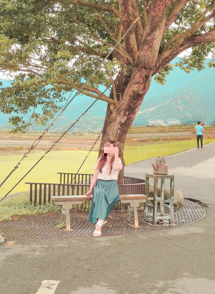 爸媽硬要跟！連假出遊「絕美風景狂被嫌」女兒心累：沒有下次了　網友一看行程笑「他們不是去玩的」