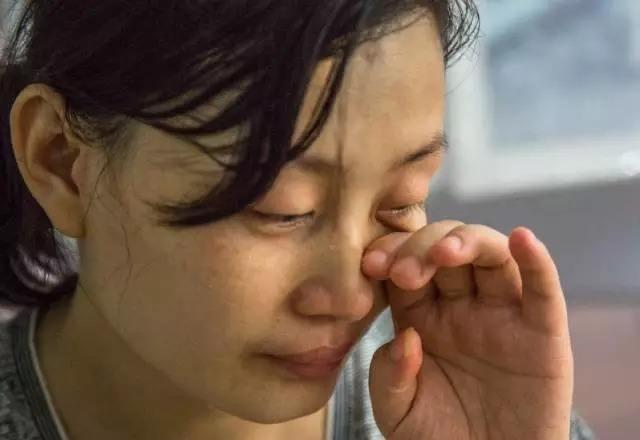 五官相似度100%！7歲男孩旅遊偶遇「相同的自己」    爸媽淚訴「當年下最痛心決定」超愧疚