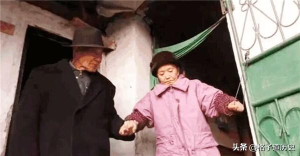 老天的玩笑！82歲三婚阿公「喜迎黃昏戀」 　領證時才發現「新娘是失散60年髮妻」又驚又喜：怎麽是你