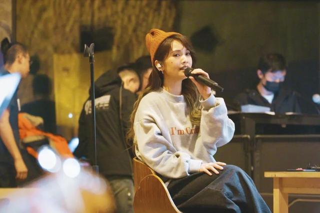 女人該是什麼模樣？楊丞琳「婚後不做飯」遭酸：對不起，我的專長是賺錢養家