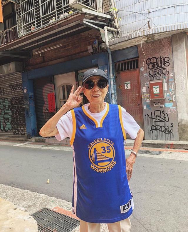 最美芭蕾奶奶！「7歲跳到80歲」一生做好一件事　丈夫走後「體悟生活不只婚姻」為自己優雅轉身