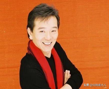為了娶她連續送4年玫瑰！所有房產都在老婆名下「結婚20年恩愛依舊」2個兒子都是試管嬰兒