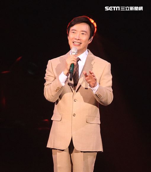 捐款破千萬！費玉清膝下無子「跨海助458位孩童學費」　低調行善「走後身家全投公益」節儉沒物慾