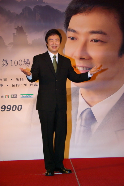 捐款破千萬！費玉清膝下無子「跨海助458位孩童學費」　低調行善「走後身家全投公益」節儉沒物慾