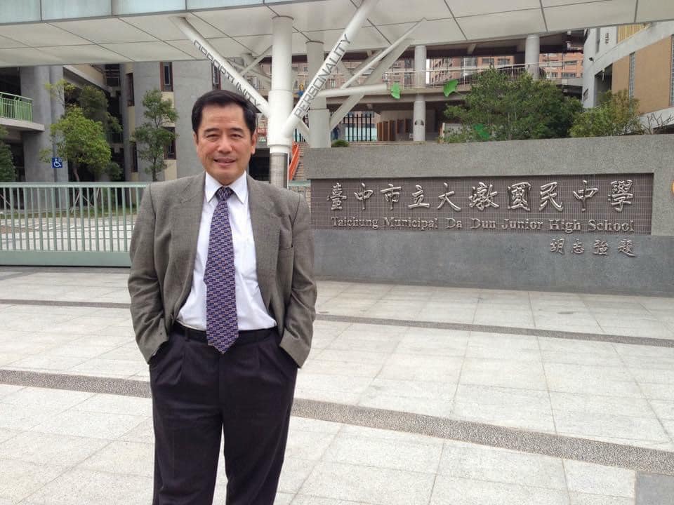 以爸爸為傲！建中生「被殘障父騎車接送」不在乎異樣眼光　立志讓父母抬頭挺胸「10年現況曝光」