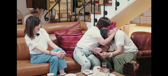 林志穎母「獨自客廳產子」丈夫不在身旁！　回憶過去已釋懷「婚姻沒有對錯」：即使離婚，也對彼此善良