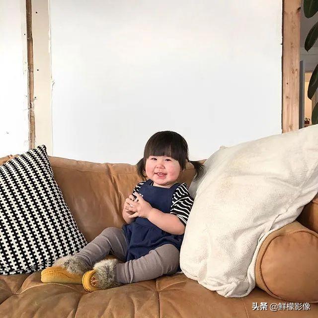 血緣隔絕不了愛！媽媽用700天記錄「養女成長瞬間」為她不生娃　淚曝「多年來懷孕陰影」：她拯救了我