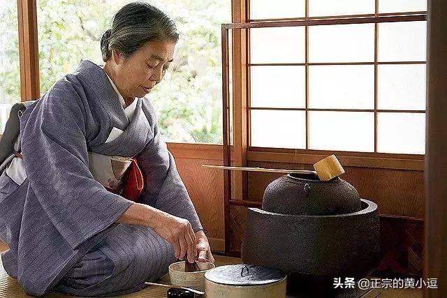 家庭主婦「遭酸沒賺錢」一輩子從未工作！　爸爸怒回「我老婆沒嫁我會賺更多」