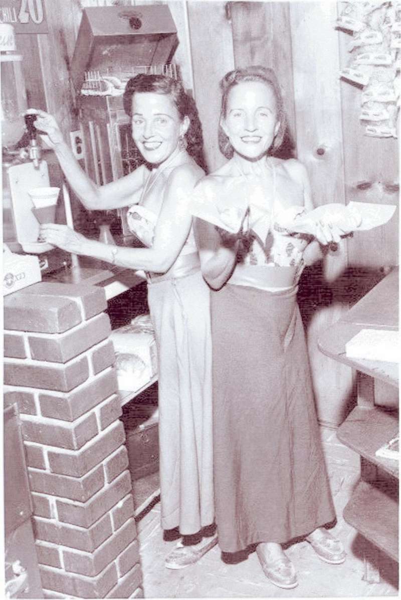 手腳沒共用！《驕女》演員被念「連體亂演」委屈落淚　真實連體姊妹「愛上有婦之夫」感情路讓人不捨