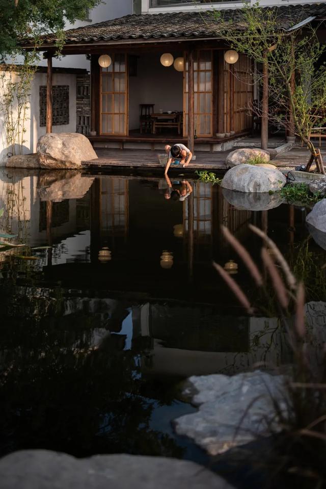夫妻借5千萬「到鄉村造夢幻家園」感嘆：眼前美景很奢侈　不讓孩子沉迷電子產品：盼輸在起跑點
