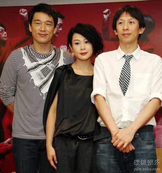 被封國民老公！《花系列》男星「消失12年」赴陸片酬破2億　「從沒鬧出緋聞」妻子是青梅竹馬
