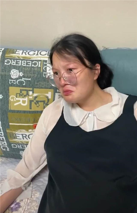 「我都打到1300關了」！ 孕媽玩手游闖關卻被老公卸載　一副「生無可戀臉」讓人笑到飆淚：確實過分