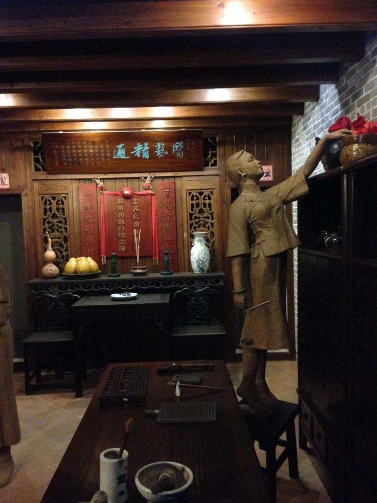 十三姨原型！她性格太強悍無人敢娶「嫁給54歲黃飛鴻」　 丈夫走後「守寡57年無兒無女」 卻締造傳奇一生