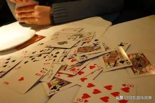 她只是不會愛！母親整天打牌不煮飯「只責罵不關心」女兒負氣離家　10年後回鄉看老人家「意識自己錯了」