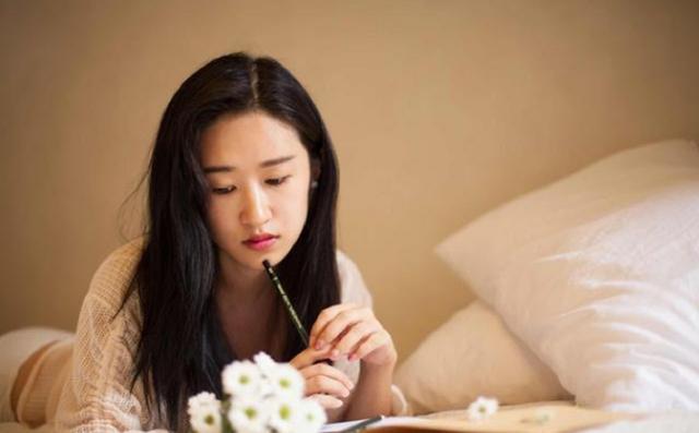 謝謝你不要我！女孩「相親完打包剩菜」遭對象誇賢慧　 回家後驚覺「已被男方封鎖」一個月後卻慶幸