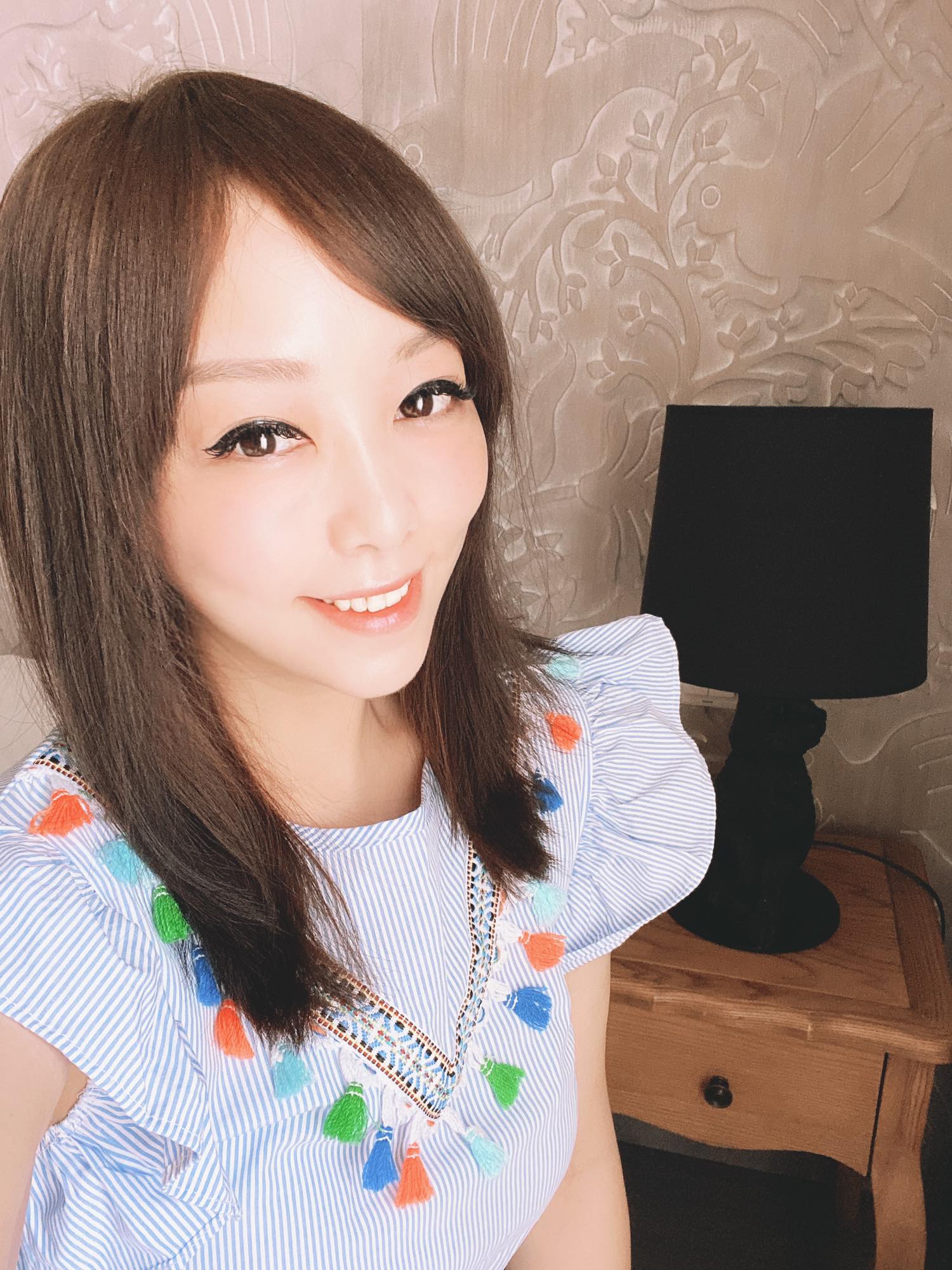 10億尪傳跑路！小蜜桃姊姊發文「婚姻在風中飄搖」　無奈吐心聲：「老公不願陪我回娘家...」