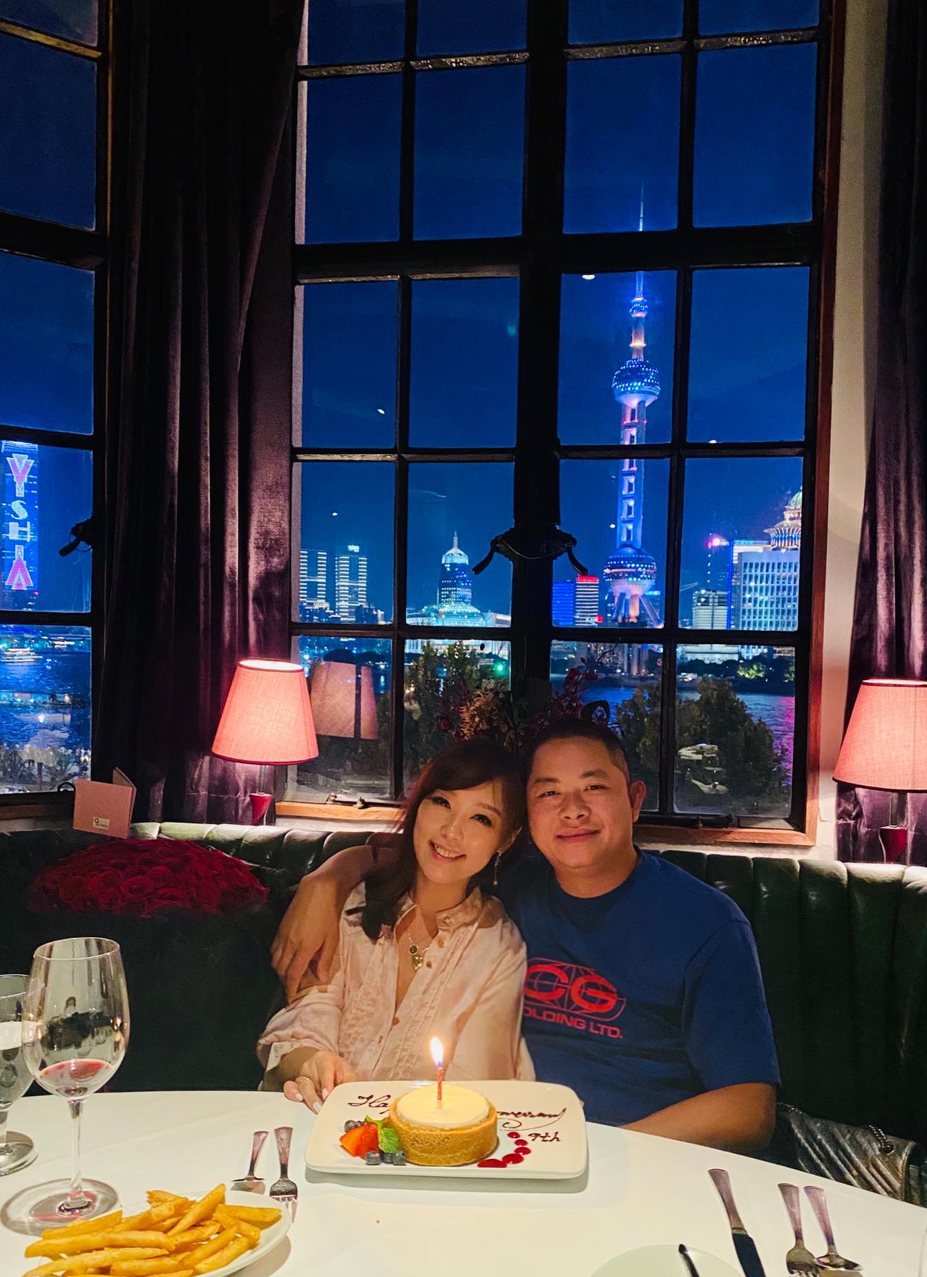 10億尪傳跑路！小蜜桃姊姊發文「婚姻在風中飄搖」　無奈吐心聲：「老公不願陪我回娘家...」