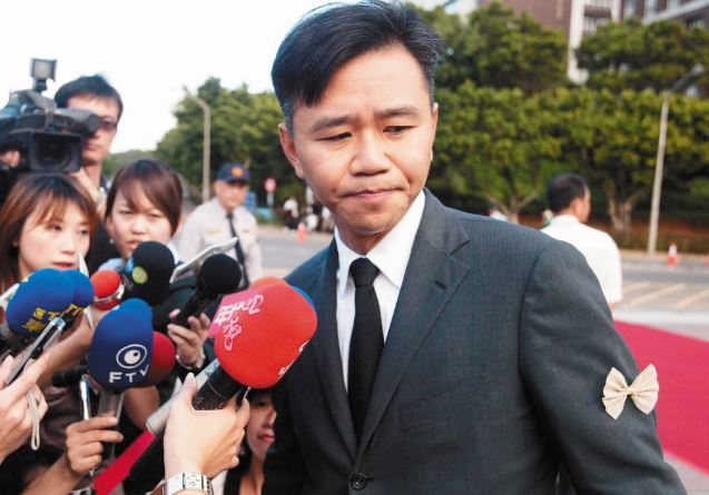 王永慶么子回台！對家族放話「要重掌台塑大權」：我有責任　知情人曝「第一步就卡關」不是說進就進
