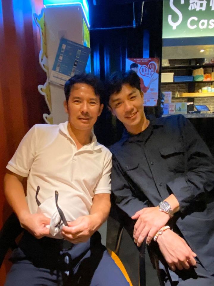 消失螢光幕多年！58歲影帝曾下定決心「不接8點檔」轉行做生意　「娶小13歲老婆」熱戀長達20年：一切都聽她的