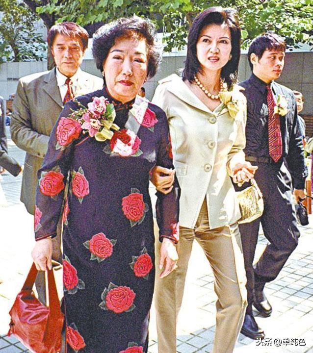 豪門最酷老太君！早年嫁富豪「憑實力從四房中脫穎而出」　「當兒軍師指點」笑到最後成大贏家