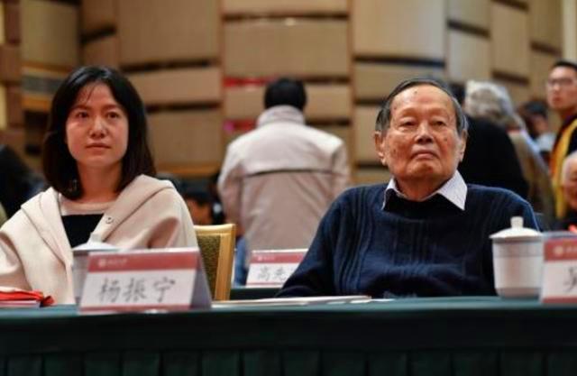 相差54歲的忘年戀！結婚16年恩愛如初「走後希望妻子再嫁」財產全留給兒女 