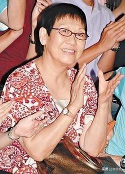 周星馳最愛的女人！斷開外遇尪「拉拔三兒女長大」　兒身價64億「她仍愛逛平價商店」私下節儉樸實
