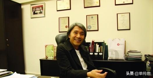 周星馳最愛的女人！斷開外遇尪「拉拔三兒女長大」　兒身價64億「她仍愛逛平價商店」私下節儉樸實