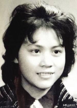 背後最重要的人！劉嘉玲母陪女兒圓夢「吃便當共住房間」　對「小倆口不生子」從介意到放下：相聚就是福