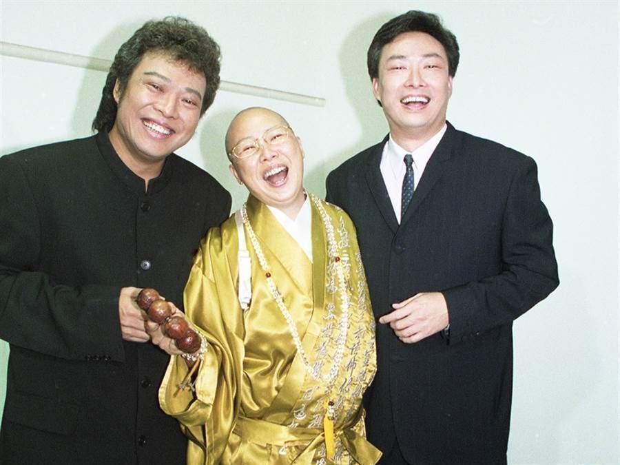 宣布還俗！恆述法師曝「復出尺度無下限」回演藝圈　誓當最狂尼姑「袈裟也不穿」：主持天王都找上門