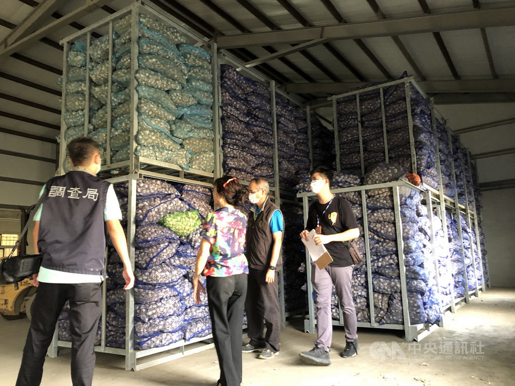 蒜頭飆天價！查獲「無良商囤貨150公噸」早在6月就開始　「低買進高賣出」市府出手了